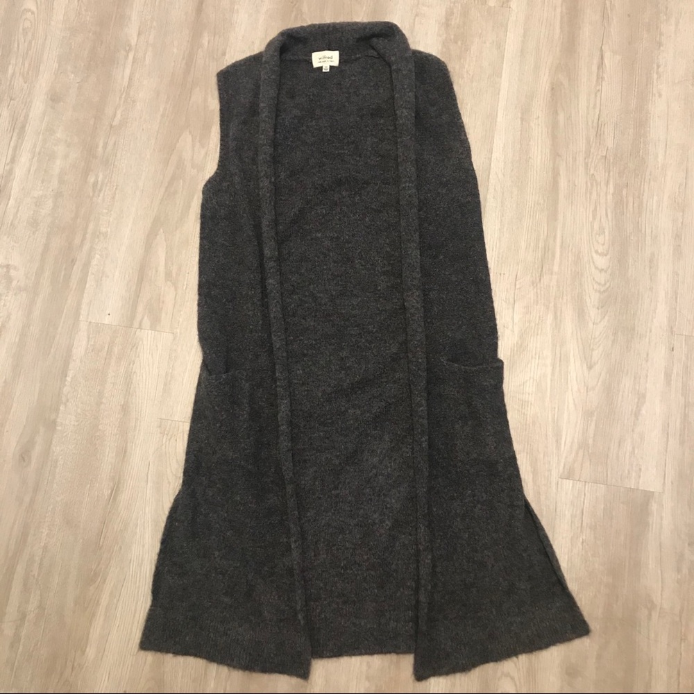 Wilfred (Aritzia) Longline Vest